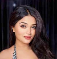 Payal Kapoor - puta in Jaipur