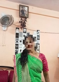 Payal Patel - puta in Mumbai Photo 2 of 3