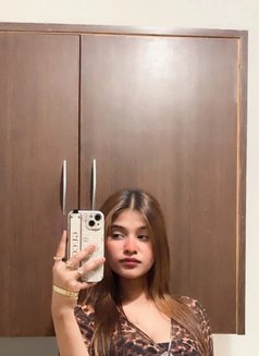 Payal - escort in Pune Photo 1 of 12