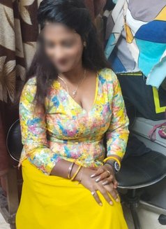 Payal Singh - escort in New Delhi Photo 1 of 3