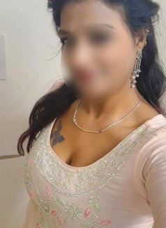 Payal Singh - escort in New Delhi Photo 3 of 3