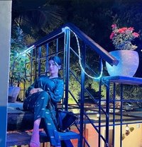 Shruti independent - escort in Dubai Photo 4 of 13