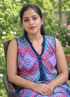 VIP ESCORT SERVICE INCALL OUTCALL - puta in Chennai Photo 3 of 5