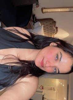 🧿PAYMENT GIRL HAND YOUR FLAT ALONE🧿 - escort in Noida Photo 5 of 6