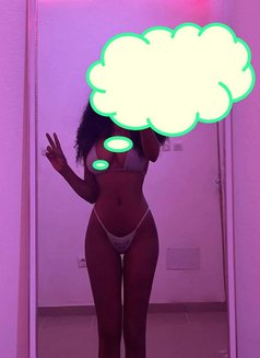 Tania - escort in Ahmedabad Photo 4 of 6