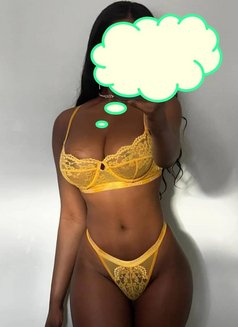 Tania - escort in Ahmedabad Photo 6 of 6