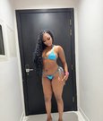 Peach - escort in Dubai Photo 3 of 8