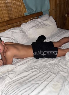 Peach - masseur in Phuket Photo 3 of 4