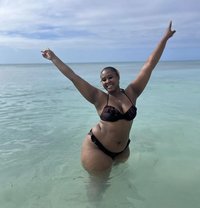 Peaches - escort in Tel Aviv