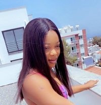 Peaches - escort in Kyrenia