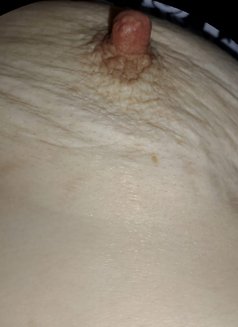 Peachi - escort in Cape Town Photo 2 of 3