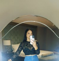 Peachy - escort in Manila