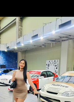 Peachy - escort in Manila Photo 7 of 7