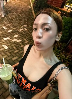 Peachy - Transsexual escort in Manila Photo 13 of 30