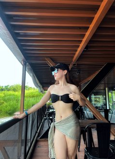Peachy - Transsexual escort in Manila Photo 17 of 30