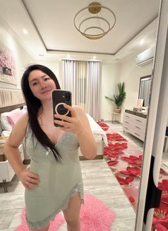 Peach πΉπ - escort in Riyadh Photo 1 of 4