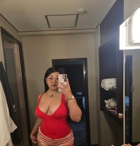 Peak thick girl available - puta in Okinawa Island