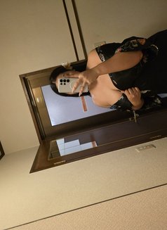 Peak thick girl - puta in Okinawa Island Photo 12 of 12