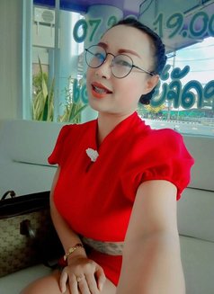 Pear2529 - Intérprete de adultos in Pattaya Photo 5 of 8