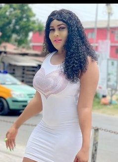 Pearl - escort agency in Accra Photo 3 of 4