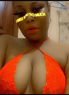 Pearl - escort agency in Accra Photo 4 of 4