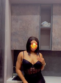 Pearl Nuru Massage Therapist - escort in Noida Photo 2 of 5