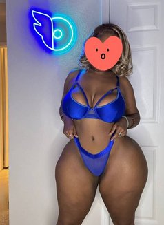 Pearl - escort in Dubai Photo 8 of 8