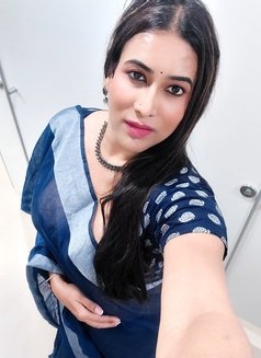 Pearlyyy - Transsexual escort in Bangalore Photo 26 of 28