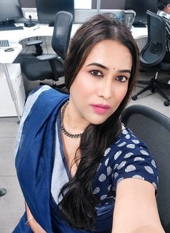 Pearlyyy - Transsexual escort in Bangalore Photo 28 of 28