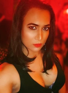 Pearlyyy - Transsexual escort in Bangalore Photo 3 of 25