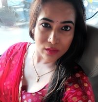 Pearlyyy - Transsexual escort in Pune