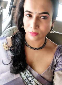 Pearlyyy - Transsexual escort in Bangalore Photo 9 of 24