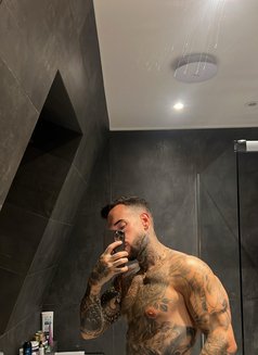 Pedro - Male escort in Lisbon Photo 8 of 8