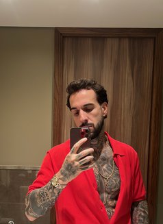 Pedro - Male escort in Lisbon Photo 5 of 9