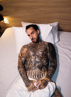 Pedro - Male escort in Lisbon Photo 9 of 9
