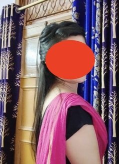 Peehu (Cam Session & Meets) - escort in New Delhi Photo 2 of 4