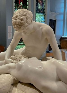 Peep Show Live Perform by Italian Couple - Intérprete de adultos in Milan Photo 6 of 9