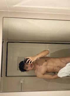 PP From Thailand big Cock 🇹🇭 - Acompañantes masculino in Abu Dhabi Photo 5 of 15