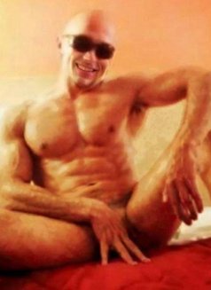 Peer - Male escort in Paris Photo 3 of 8