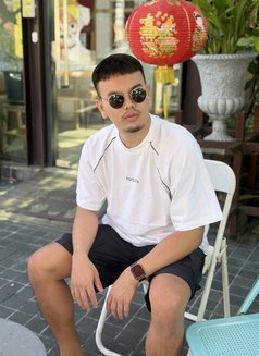 Peet - Male escort in Phuket Photo 5 of 5