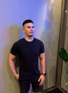 Peet - Male escort in Phuket Photo 5 of 6