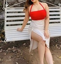 Pegeant winner beauty queen - escort in Colombo