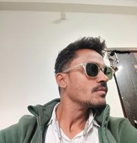 XY - XX - Male adult performer in Meerut