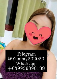 Peppermint - escort in Singapore Photo 4 of 5