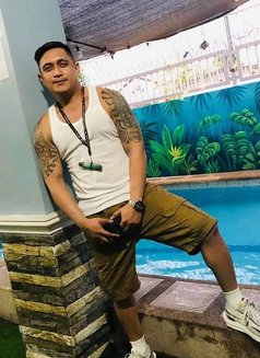 Percy Billgates - Male escort in Manila Photo 3 of 3