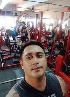 Percy Billgates - Male escort in Manila Photo 4 of 4