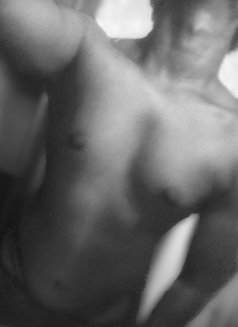 Perera - Male escort in Colombo Photo 2 of 4