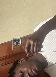 Peres - Male escort in Jakarta Photo 6 of 12