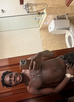 Peres - Male escort in Jakarta Photo 11 of 12