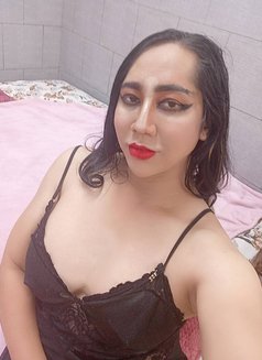 Perfect Massage good Service - Transsexual escort in Khobar Photo 11 of 13